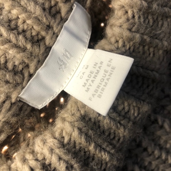 H&M brown knit sweater - Picture 4 of 4